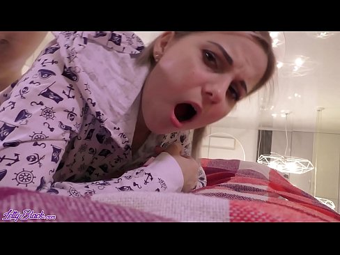 ❤️ Секси мамичка ластовичка и прегистил секс - сврши одблиску ☑ Порно видео кај нас